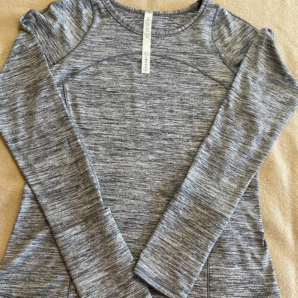 Lululemon pullover